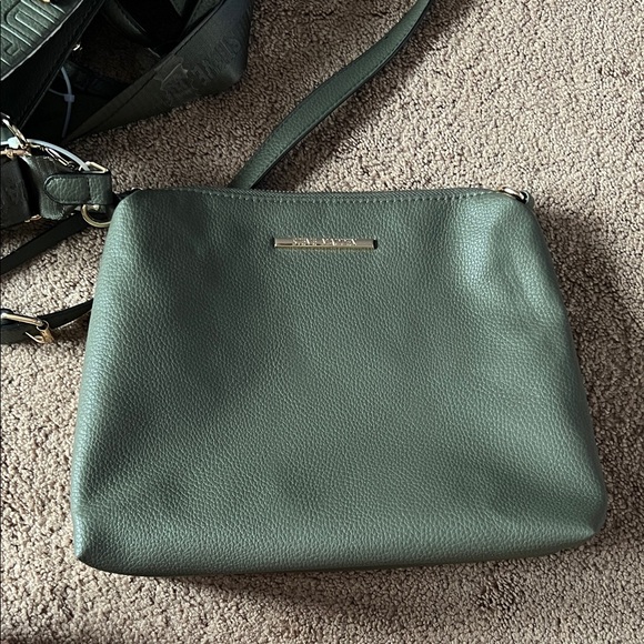 Steve Madden Blivia Maddi Olive Handbag with 2 Small Matching Bags - Picture 10 of 13